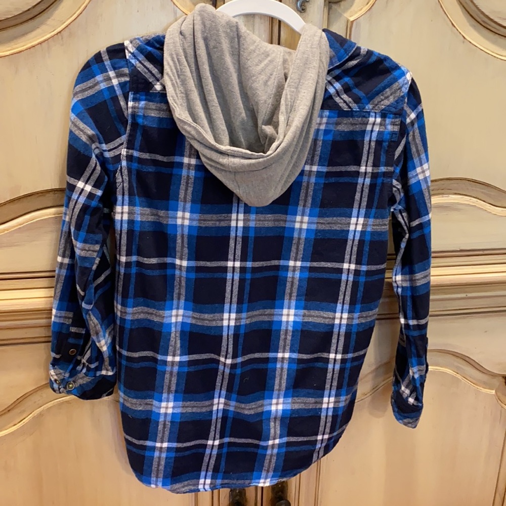 Flannel shirt with hood - Picture 3 of 3